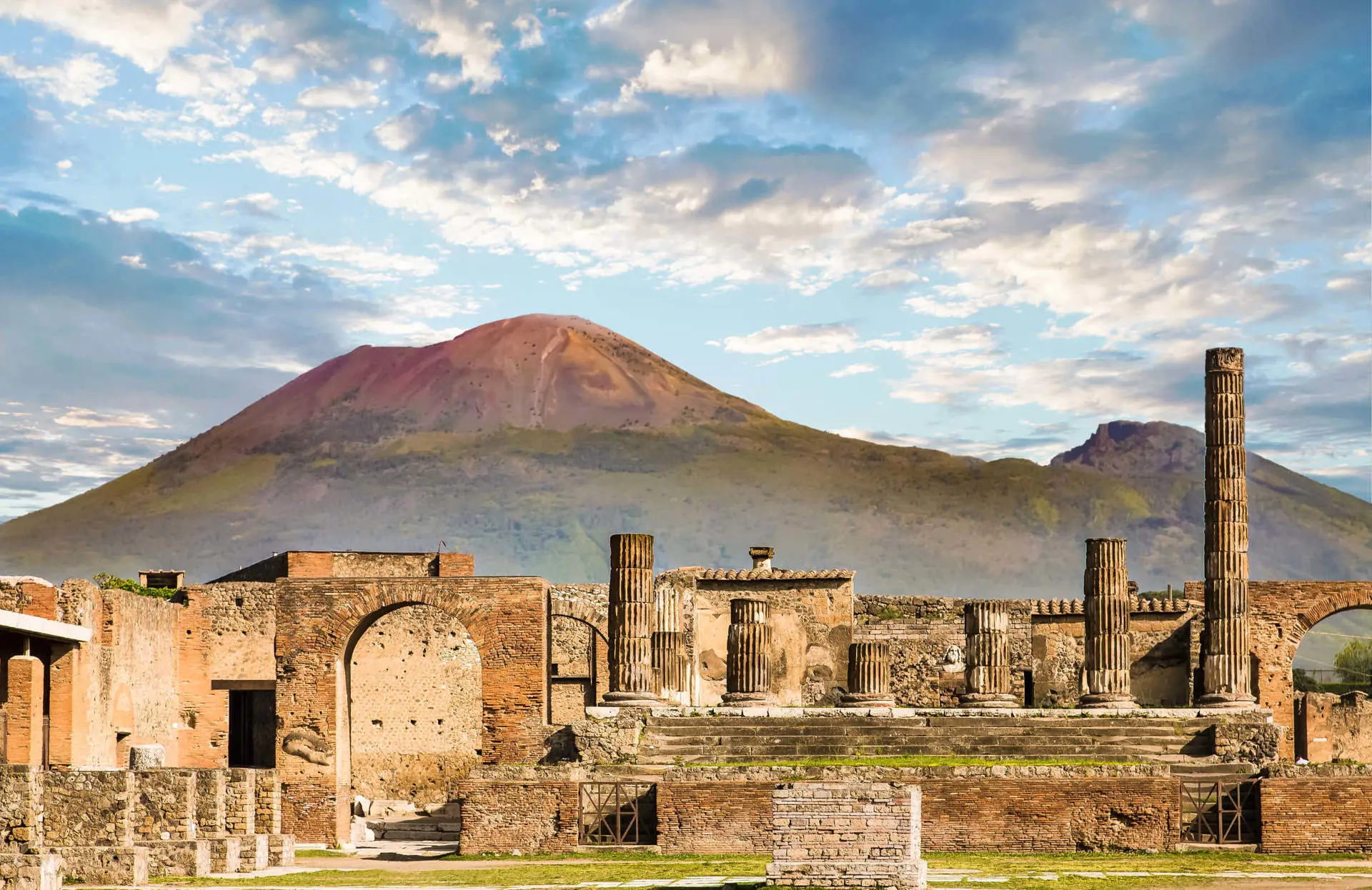 Bay Of Naples Pompeii And Vesuvius Volcano